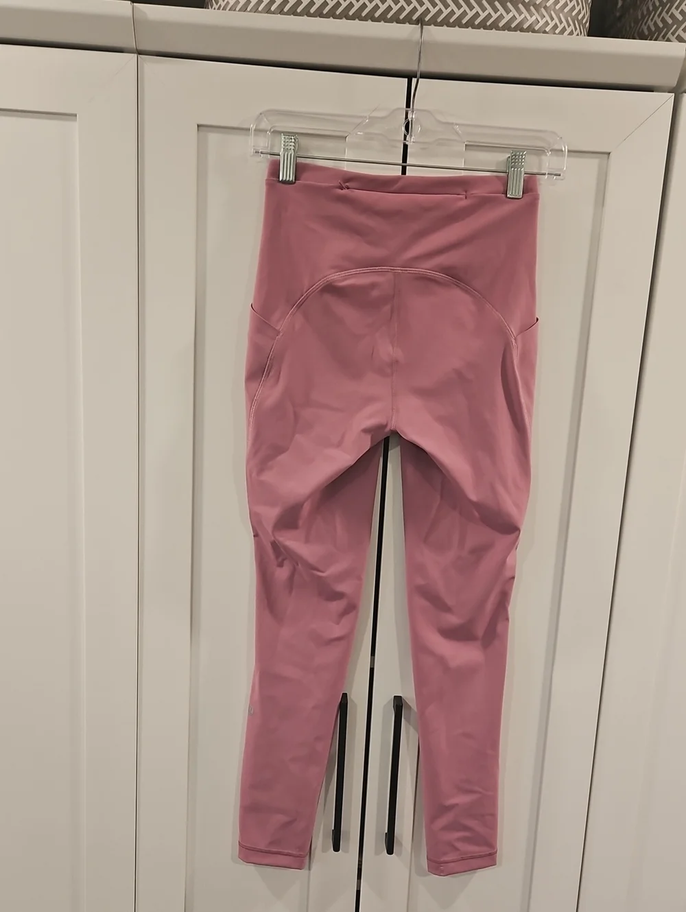 Lululemon Swift Speed Mauve High-Rise Tights Leggings. Size 4.  EUC.